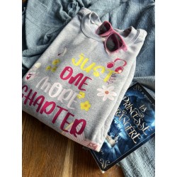 Sweat-shirt "Just one more chapter" – Motif printanier