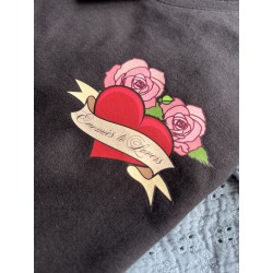 Tee-shirt Enemies to Lovers - coeur