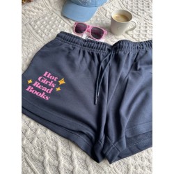 Short Hot girl read books 2